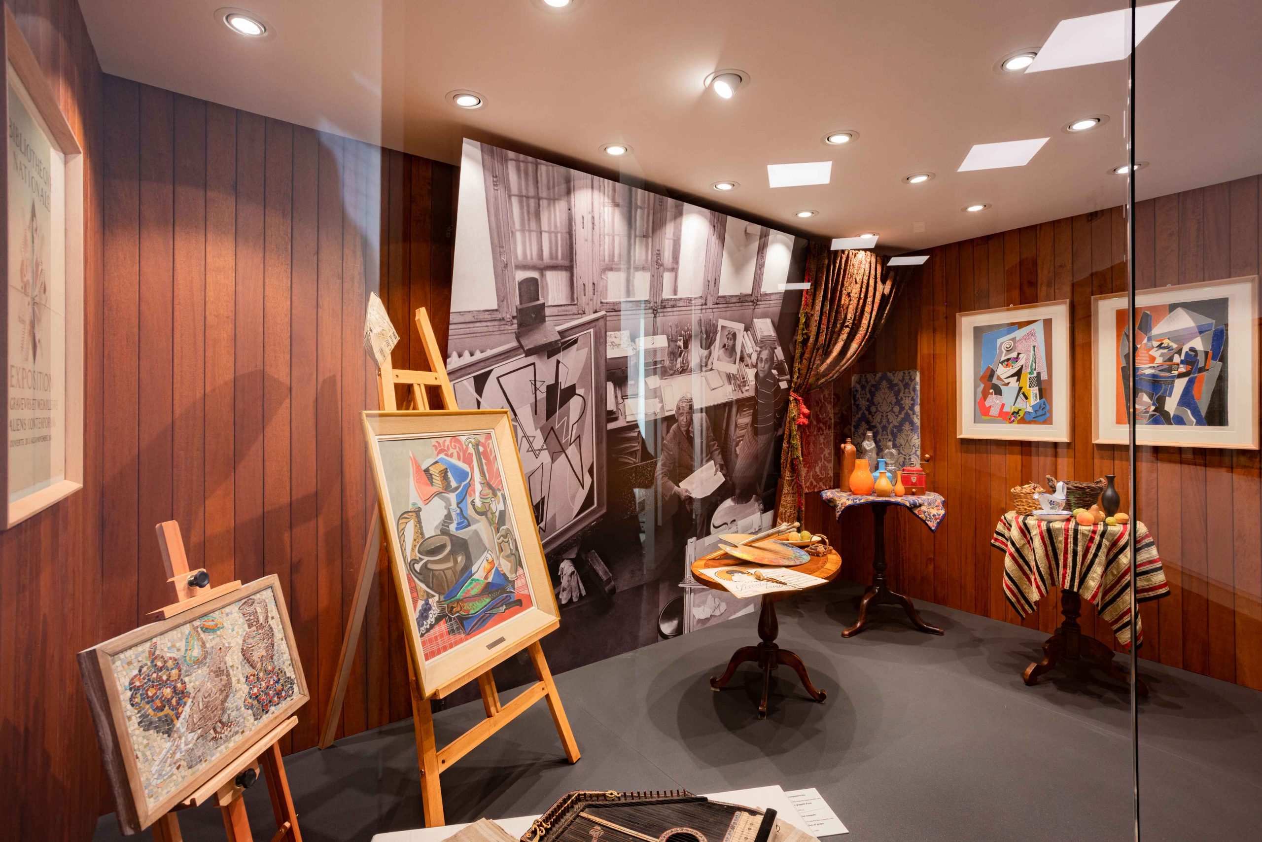 MAEC Cortona le sale dedicate a Gino Severini la ricostruzione del suo atelier a Parigi